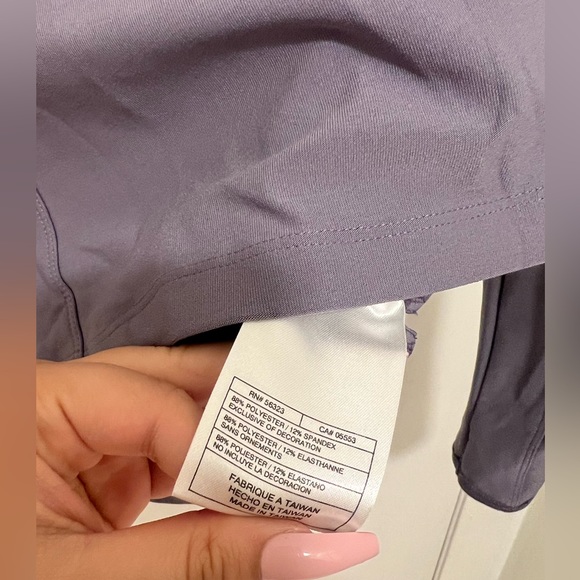 Nike Dri-Fit Yoga Pullover Jacket Purple Size Small - Picture 5 of 7
